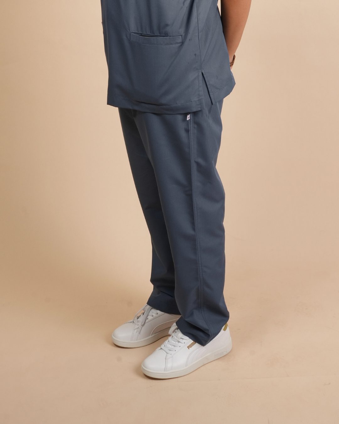 TMX Apex V-Neck Scrub Set — Women · Grey