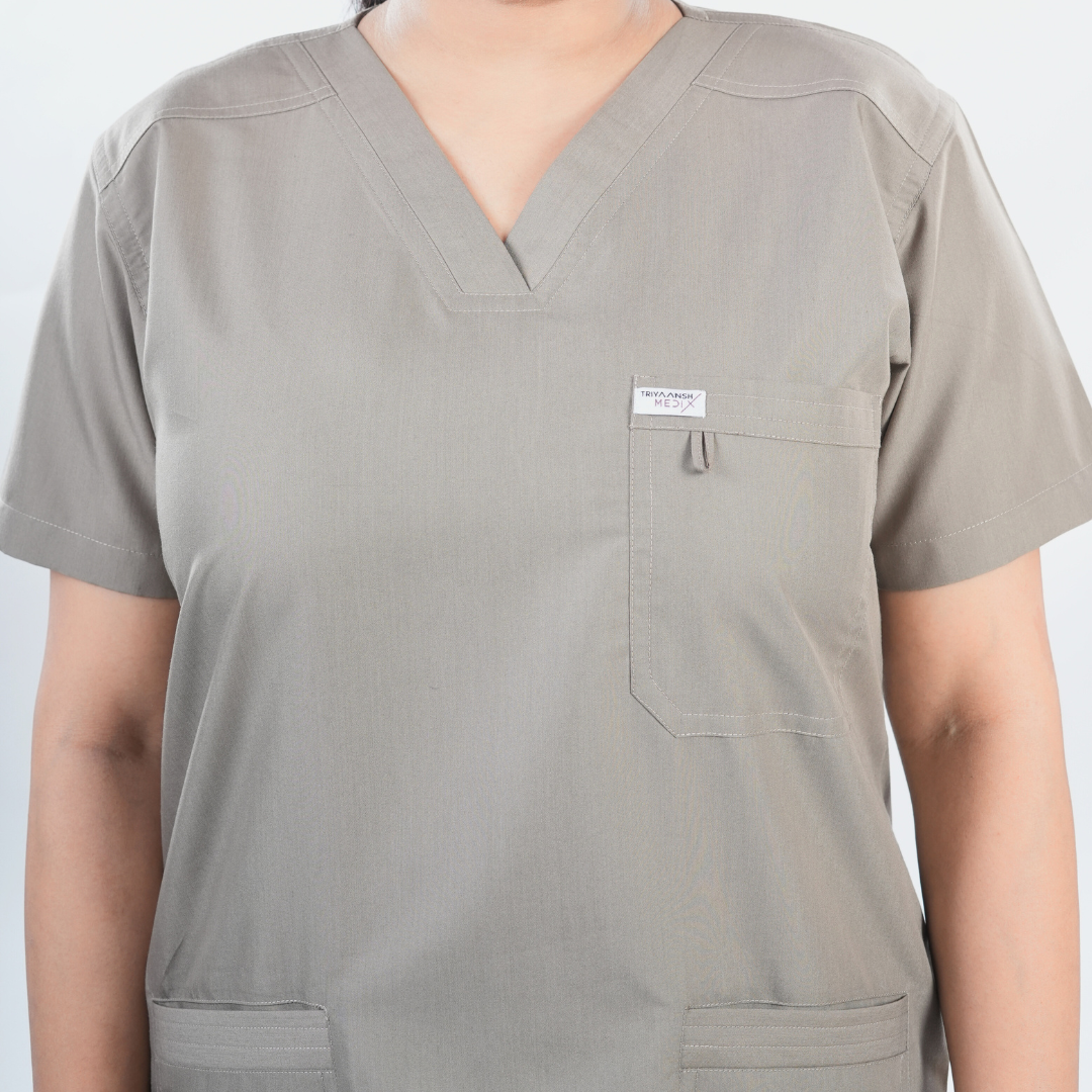 OSHIRA V NECK WOMEN - WARM SAND SCRUB